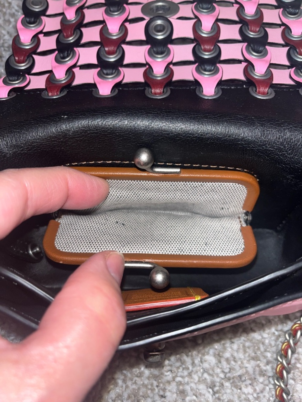 Coach Dinkier w/Colorblock Coach Link Crossbody - Picture 5 of 11